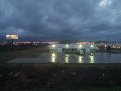 Photos of Holiday Inn Express & Suites Batavia - Darien Lake
