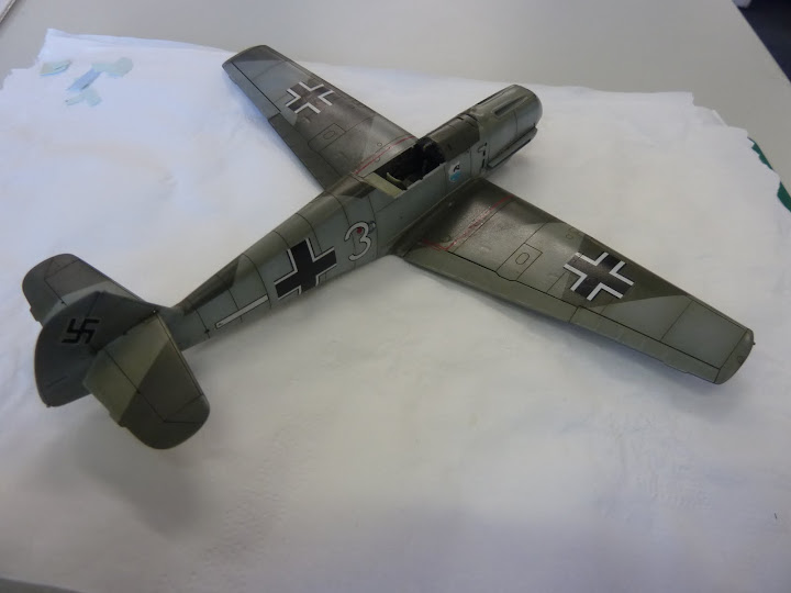 Bf-109 E-3 Tamiya 1/48 - Reforma pintura P1020518