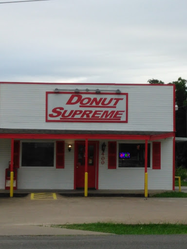 Donut Shop «Donut Supreme», reviews and photos, 400 E Trunk St, Crandall, TX 75114, USA