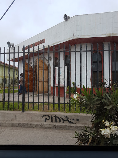 Parroquia San Isidro, Avda Balmaceda 4702, La Serena, Coquimbo, Región de Coquimbo, Chile, Iglesia | Coquimbo