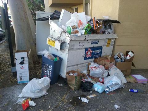 Bay Pointe Apartments