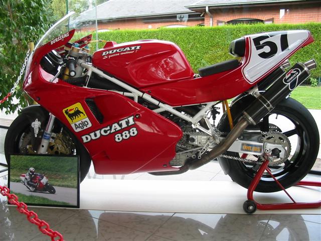 Restauration Ducati 888 strada 1994, modifications SP.