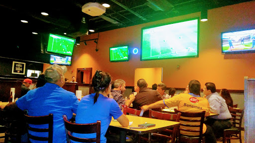 Restaurant «Buffalo Wings & Rings», reviews and photos, 907 S Shary Rd, Mission, TX 78572, USA