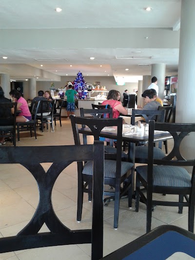 Photos of Holiday inn cancun arenas