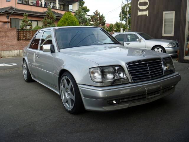 Mercedes-Benz W124 E60 AMG Limited Edition | BENZTUNING