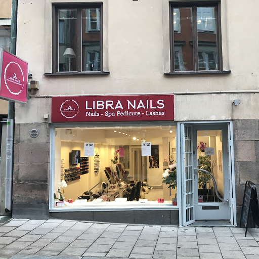 Libra Nails logo