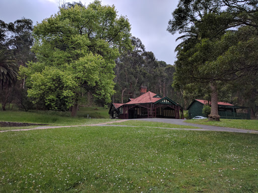 1000 Steps Carpark