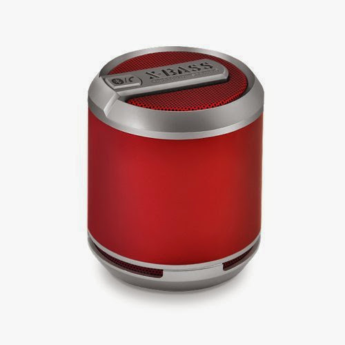  Satechi Divoom Bluetune Solo Portable Bluetooth Speaker System (Red) for iPhone 5S, 5C, 5, 4S  &  4, Samsung Galaxy Note, Galaxy S IV, S III,  &  S II, Nokia, Motorola, LG