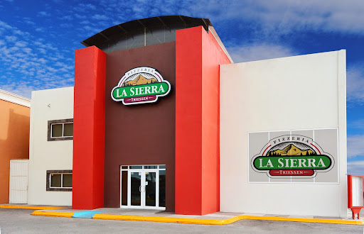 Pizzería la Sierra, Av. Ferrocarril Oriente No. 301, Centro, 33000 Delicias, Chih., México, Pizzería a domicilio | CHIH