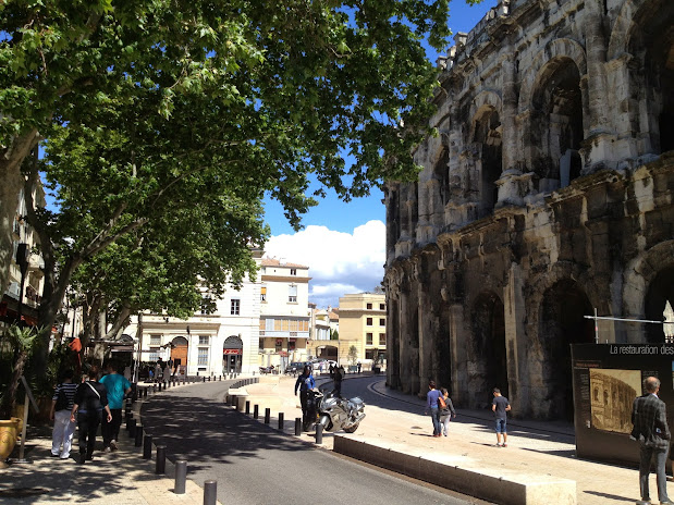 Амфитеатр или Арена Нима (Arènes de Nîmes) Достопримечательности Нима (Nîmes)