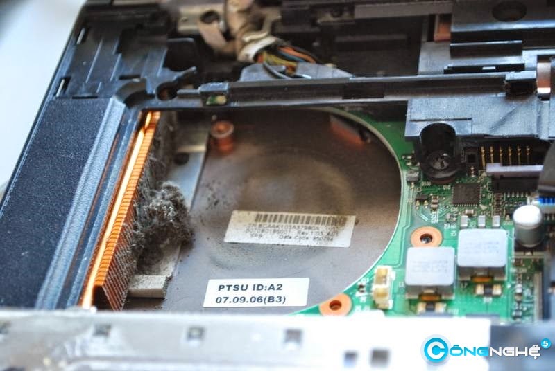 Cuối năm làm vệ sinh cho Laptop nhanh, đúng cách - 1509