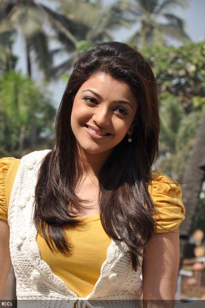 Kajal Aggarwal is all smiles during the promotion of the movie 'Special 26', held in Mumbai. (Pic: Viral Bhayani)