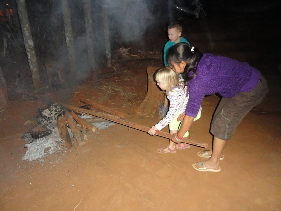 ning en Steffannie bij de hilltribe