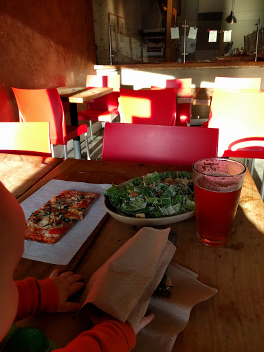 Pizza Restaurant «Jules Thin Crust», reviews and photos, 5804 College Ave, Oakland, CA 94618, USA