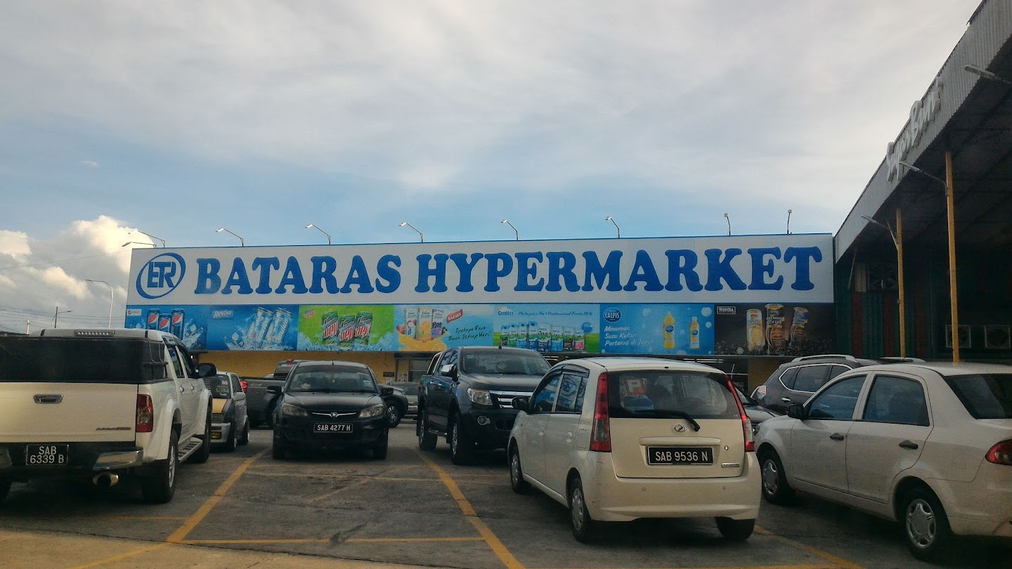Bataras Hypermarket Pasar Raya Besar Di Bandar Putatan