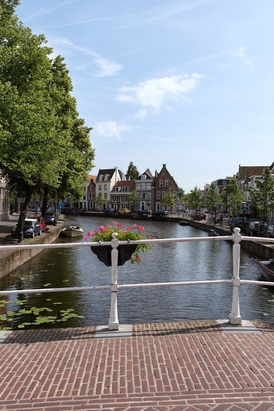 Leiden: la città del vento