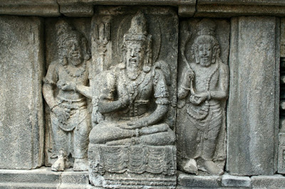 Sculpture ornant les temples