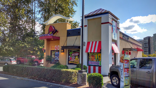 Fast Food Restaurant «KFC», reviews and photos, 555 NW Gilman Blvd, Issaquah, WA 98027, USA