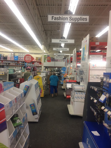 Office Supply Store «Staples», reviews and photos, 85 N Main St, Branford, CT 06405, USA