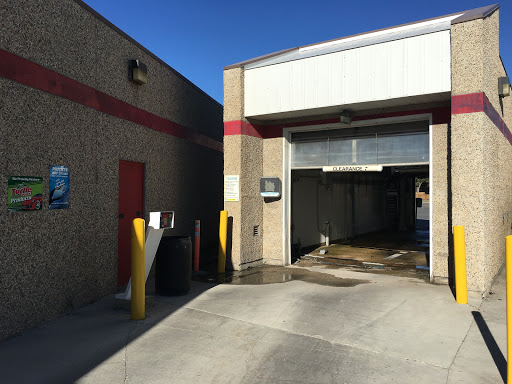 Krystal Klear Car Wash LTD., 3009 Pembina Hwy, Winnipeg, MB R3T 2H5, Canada, 