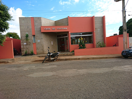 Secretaria Municipal de Cultura, R. Paraná, 212, Pompéu - MG, 35640-000, Brasil, Organismo_Público_Local, estado Minas Gerais