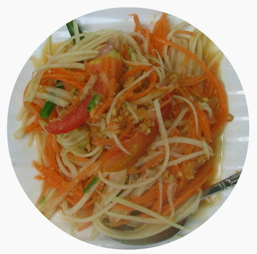 tom sam - green papaya salad. From A Complete Guide to Feeding Kids in Thailand