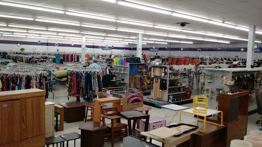 Thrift Store «Eau Claire Goodwill Retail Store & Training Center», reviews and photos