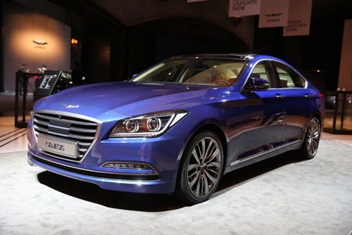 2015-Hyundai-Genesis-7[7].