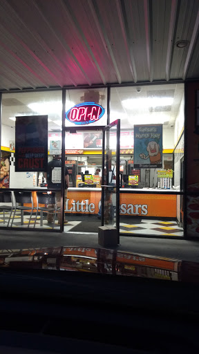 Pizza Restaurant «Little Caesars Pizza», reviews and photos, 601 Gault Ave S, Fort Payne, AL 35967, USA
