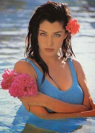 Aditi Gowitrikar Photos