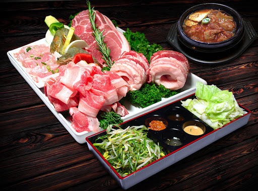 Korean Barbecue Restaurant «Mr. Kimchi Korean BBQ», reviews and photos, 1747 W Golf Rd, Mt Prospect, IL 60056, USA