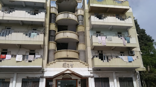 Dhiraj Apartment, Atabhai Road, Hill Drive, Bhavnagar, Gujarat 364001, India, Apartment_Building, state GJ