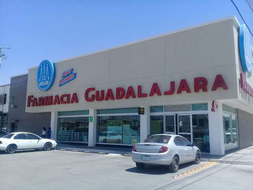 Farmacia Guadalajara, Av. Manuel J. Clouthier 9082, Granjero, 32690 Cd Juárez, Chih., México, Farmacia y artículos varios | CHIH