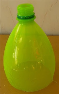 طريقة تحويل زجاجة بلاستيكية الى زهور لطيفة للتزيين Flo0