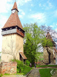 Povestea e pe blog: http://www.povesticalatoare.ro/2014/04/21/biserica-fortificata-din-biertan/