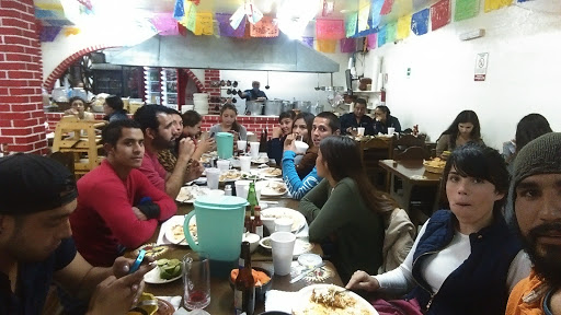 Cenaduria Tlaquepaque, Prolongacion Calzada Cortez, Independencia, 22840 Ensenada, B.C., México, Restaurante mexicano | BC