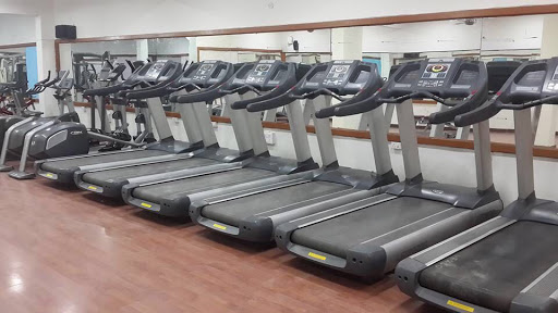 Physique & Fitness Gym, D 17 Jangpura Ex Lower Ground Floor, opp Lajpat Nagar Railway Station, New Delhi, Delhi 110014, India, Fitness_Centre, state UP