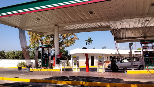 Gasolinera Pemex Abol Estaciones de Servicios Gasomatic, 17 397, Los Pinos, 97138 Mérida, Yuc., México, Gasolinera | YUC