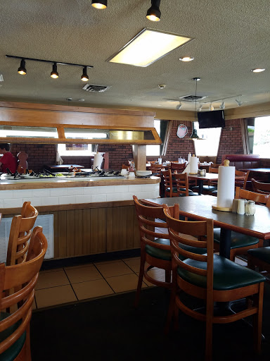 Pizza Restaurant «Pizza Hut», reviews and photos, 1070 St. Louis, Batesville, AR 72501, USA