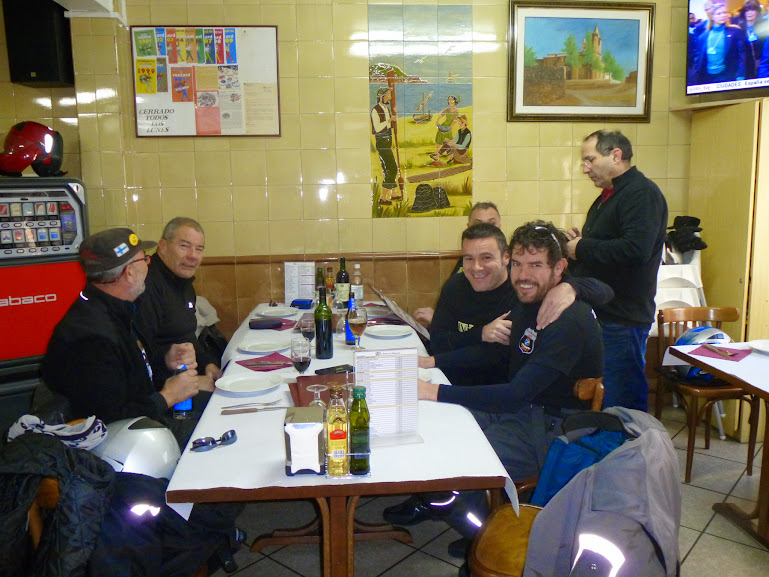 ESMORZAR%2BAL%2BME%C3%91O-SANT%2BFELIU%2BDE%2BGUIXOLS%2B001.JPG