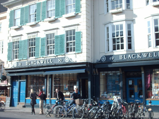 Blackwells+oxford+opening