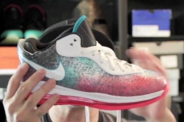 Video Review Nike LeBron 8 V2 8220Miami Nights8221 Limited Edition