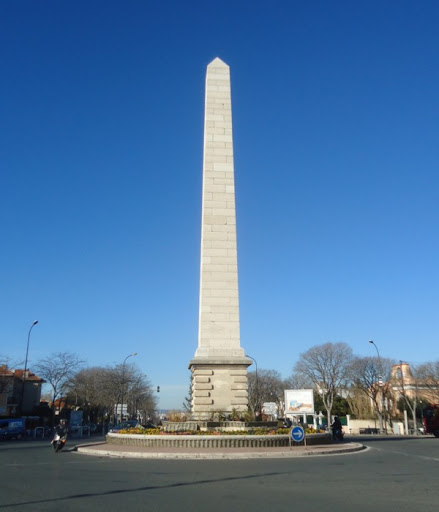 Obélisque de Mazargues