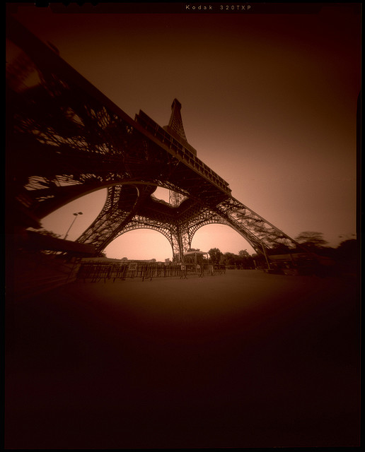 Tour Eiffel, Paris at Sunset Tour Eiffel, Paris at Sunset