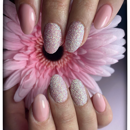 Lovely Nails By Bianca logo