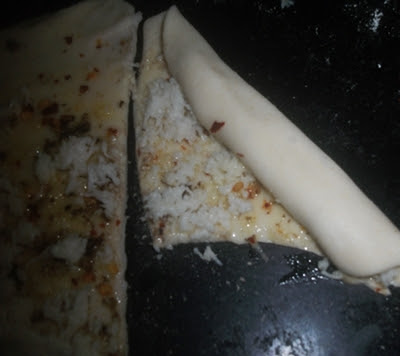 Cheesy Garlic Crescent Rolls Recipe