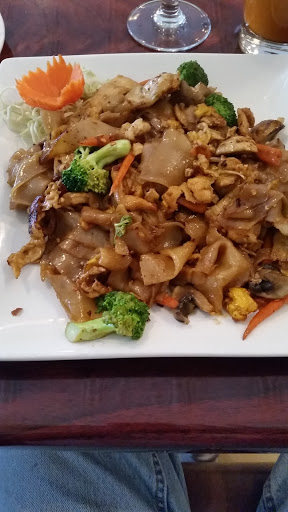 Thai Restaurant «Calistoga Thai Kitchen», reviews and photos, 1359 Lincoln Ave, Calistoga, CA 94515, USA