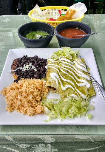 Mexican Restaurant «Selenita Restaurant», reviews and photos, 118 Wanaque Ave, Pompton Lakes, NJ 07442, USA