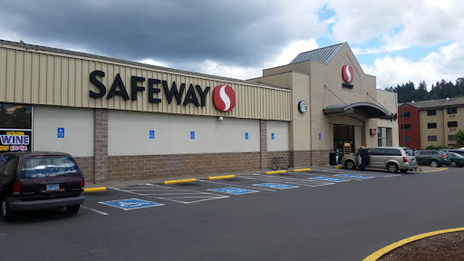 Grocery Delivery Service «Safeway Distribution Center», reviews and photos, 9450 SE Mangan Dr, Clackamas, OR 97015, USA