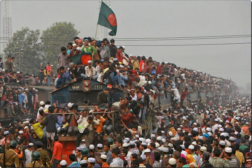 Busiest. Train. Ever..jpg